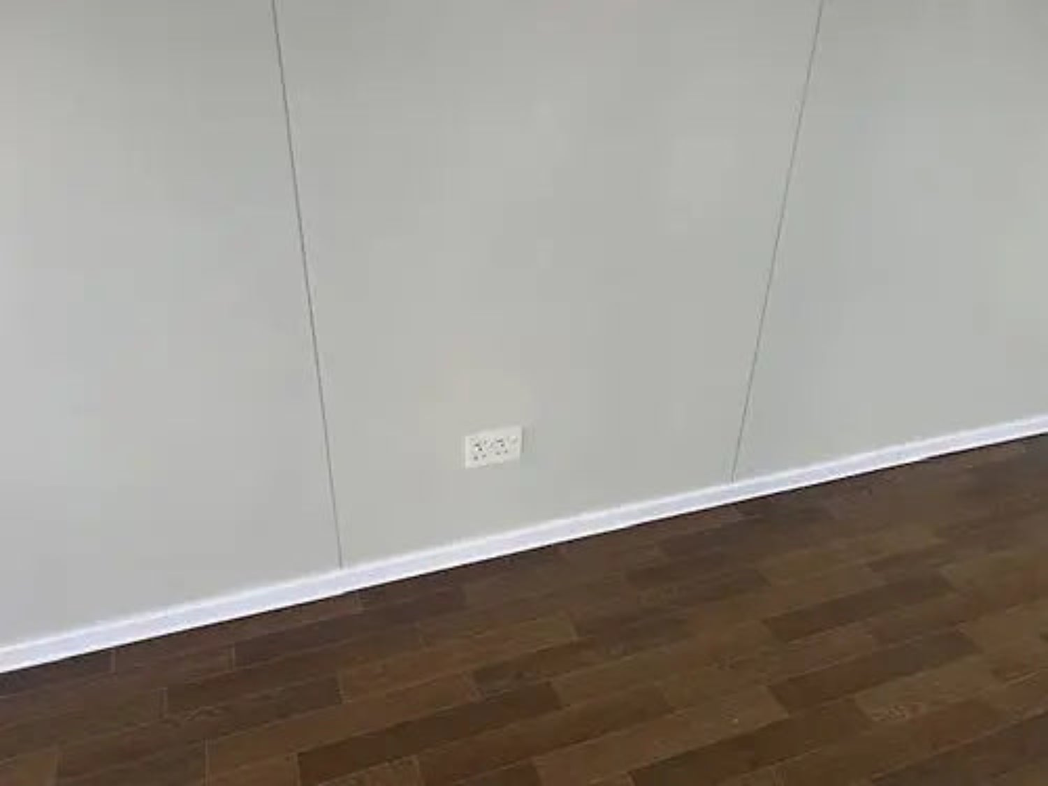 Bürocontainer mit Panoramafenstern (mobil & tragbar)