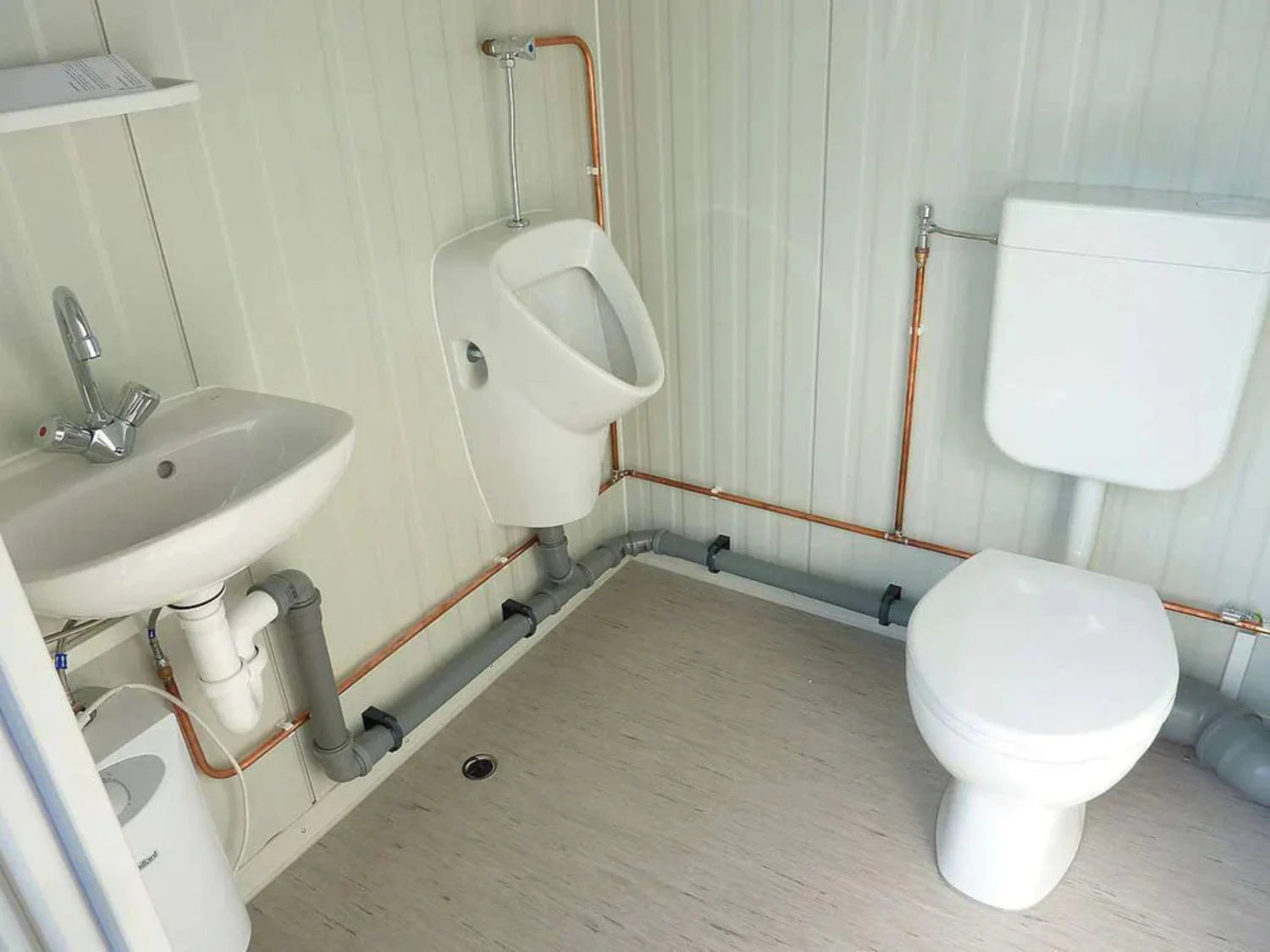Mini Sanitärcontainer Toilette – kompakte WC-Kabine mit Waschbecken